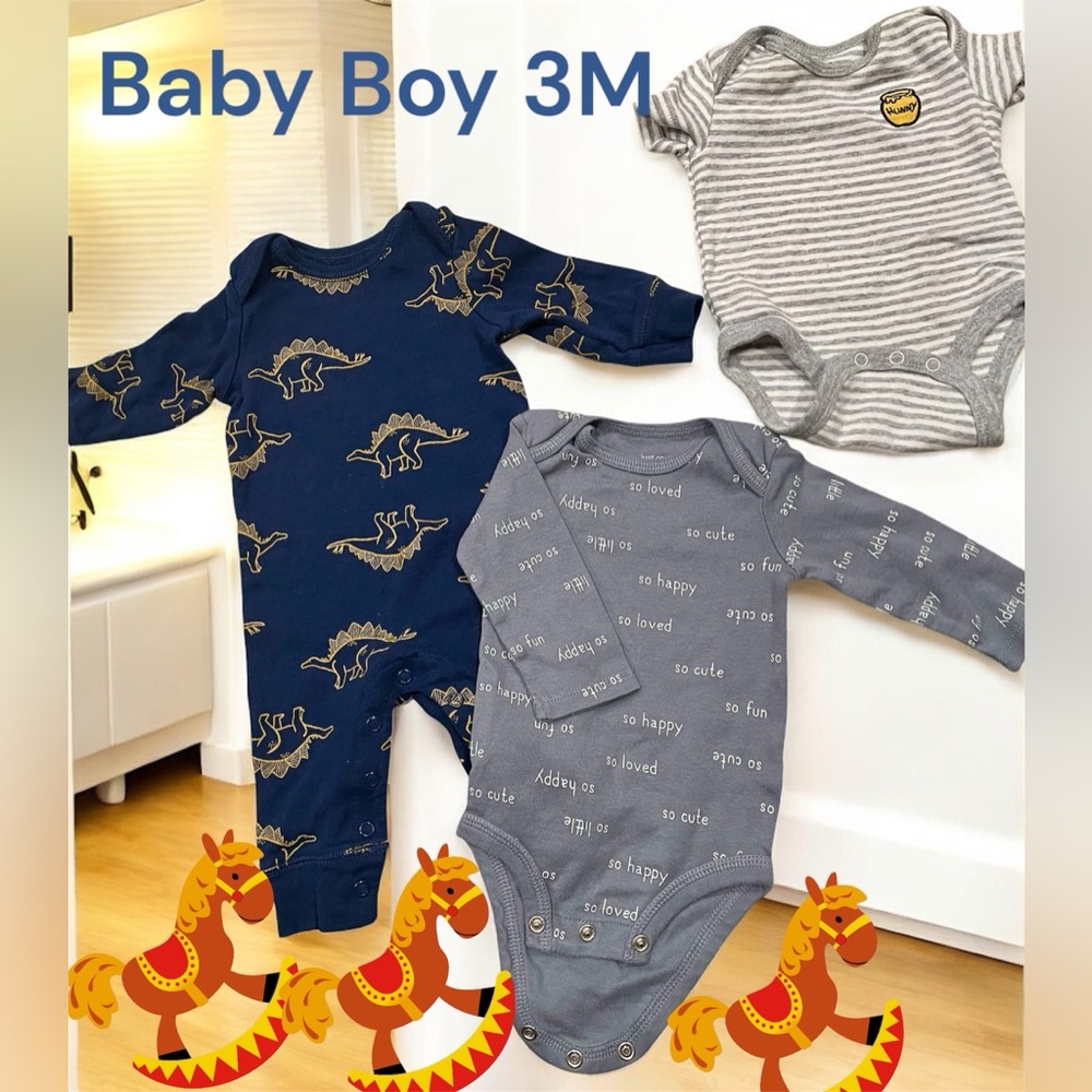 Lot of 3 lil boys outfits Navy Blue Dinosaur jumper 2 gray Print Kids One PC/ 3M